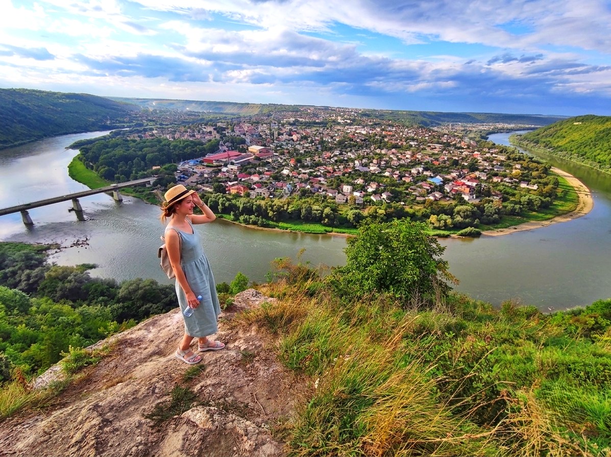 Заліщики, Дністровський каньйон і Джуринський водоспад