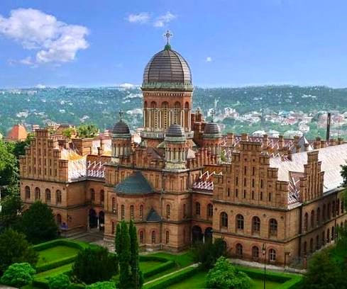 Чернівецький університет і атмосфера старого міста
